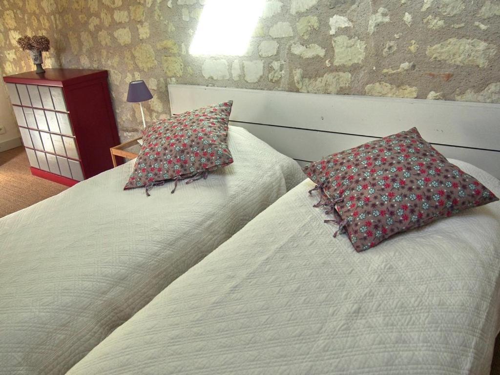 Chambres D'Hotes Rue Du Poids Бургей Екстериор снимка