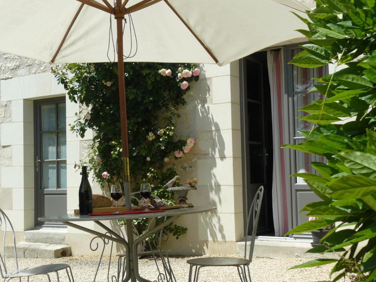 Chambres D'Hotes Rue Du Poids Бургей Екстериор снимка